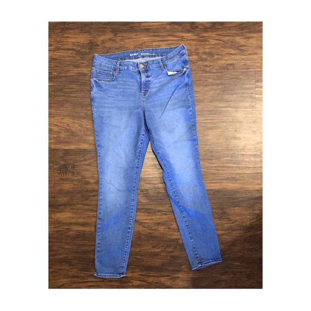 Old Navy - Rockstar Skinny Jean